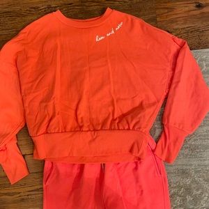 Two piece jogger set with pockets